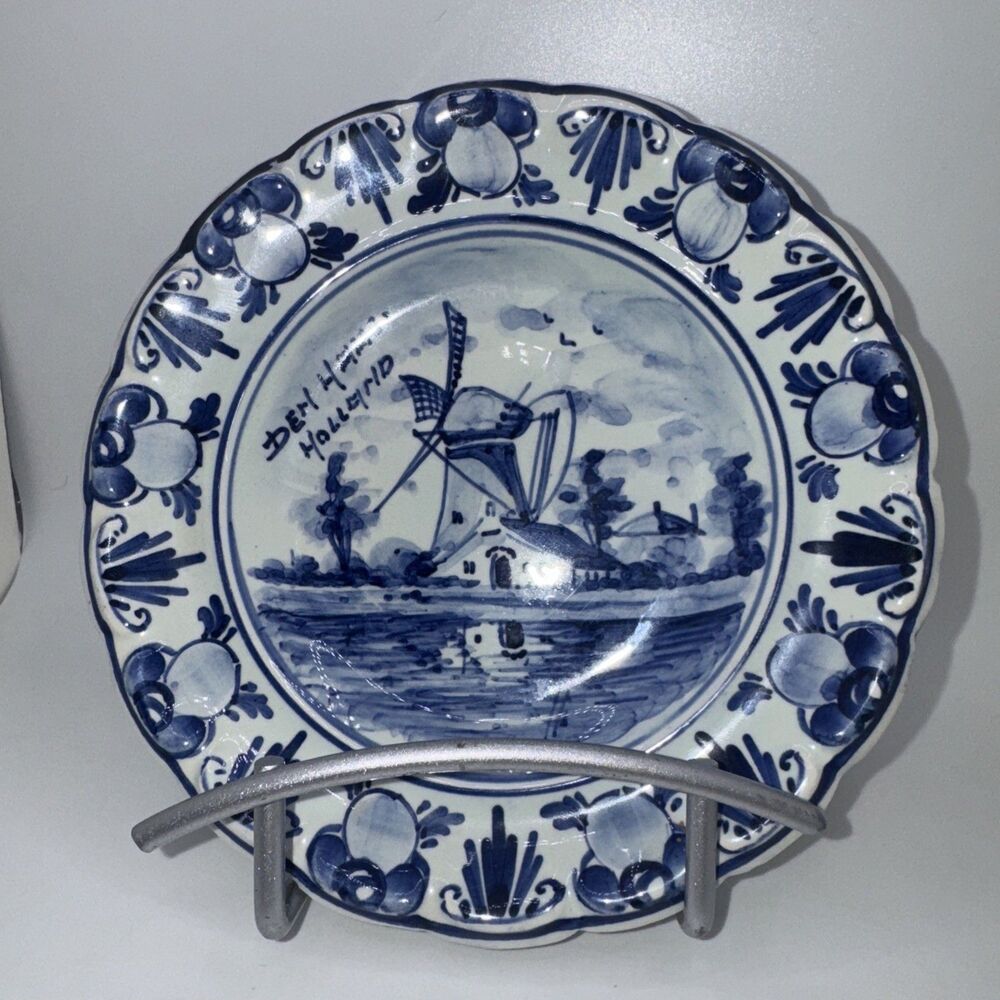 Delft Blauw Ram Pottery 9” Salad Plate Beveled Floral Classic Blue Handpainted
